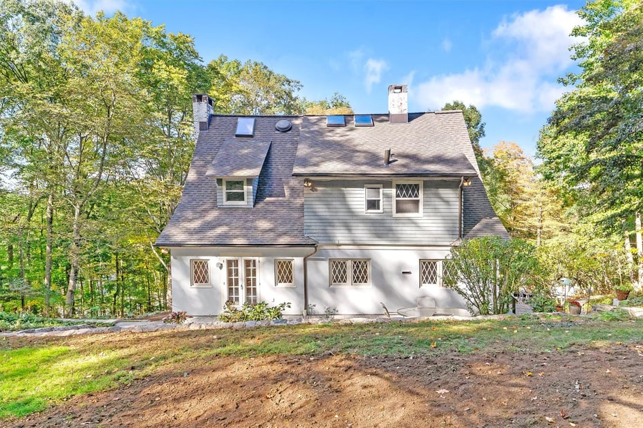 750 Bedford Road Photo 30