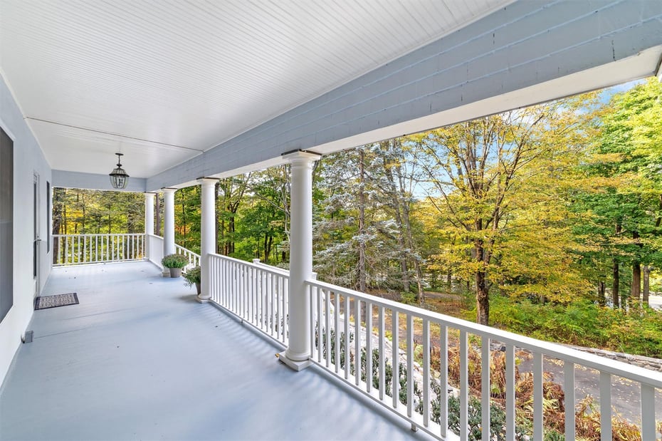 750 Bedford Road Photo 20
