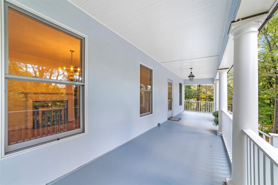 750 Bedford Road Photo 19