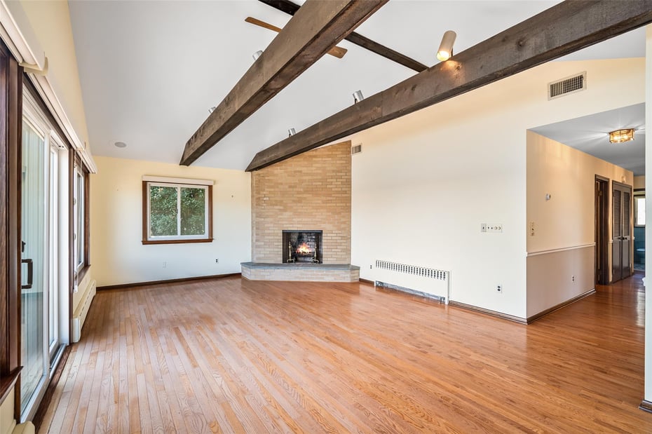 9 Harbor Drive Photo 4