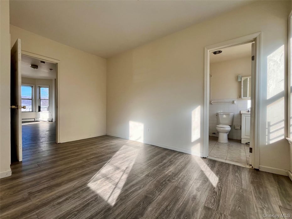 216 Woodworth Avenue Photo 3