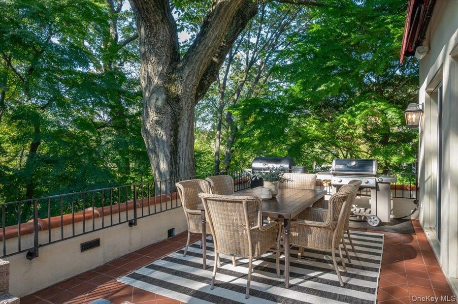 115 Cliff Avenue Photo 17