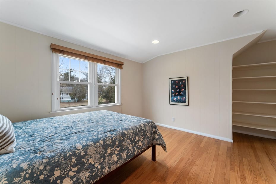 27 Homeside Lane Photo 15