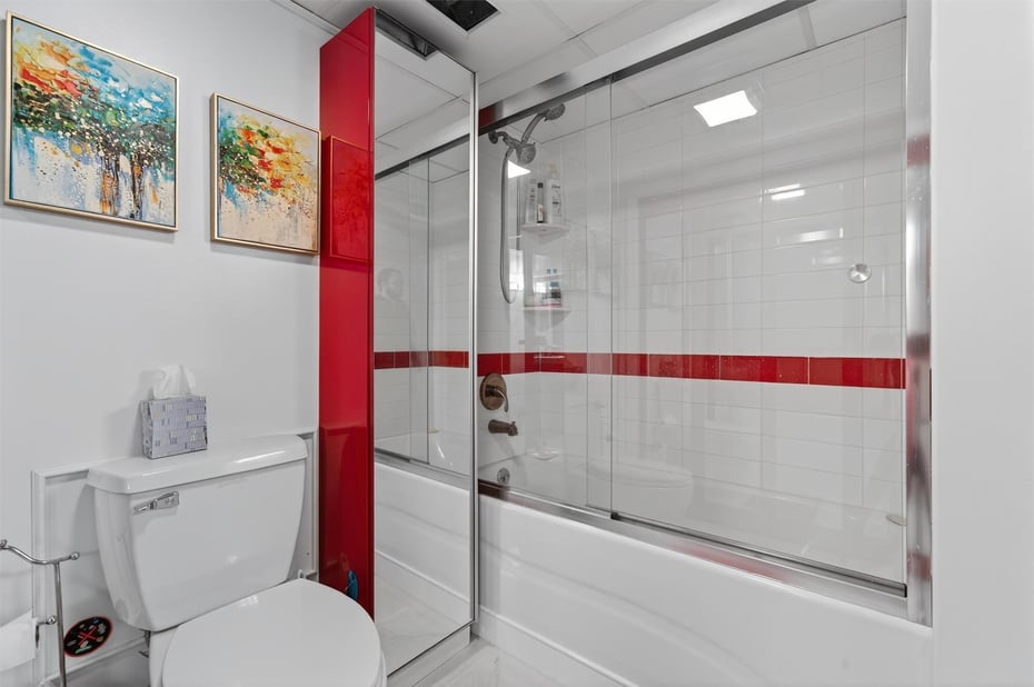 33 Gregory Street Photo 26