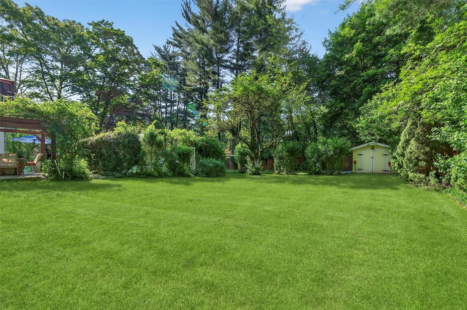 33 Gregory Street Photo 31