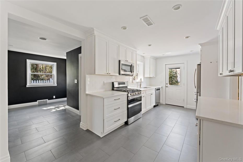 18 Wellyn Road Photo 9