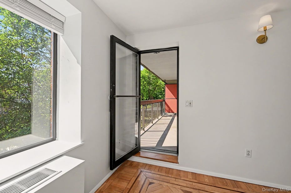 50 Columbus Avenue  #506 Photo 12