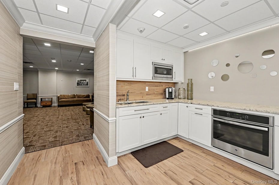50 Columbus Avenue  #506 Photo 26