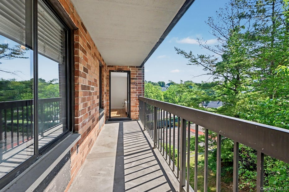 50 Columbus Avenue  #506 Photo 13