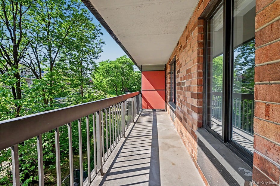 50 Columbus Avenue  #506 Photo 14