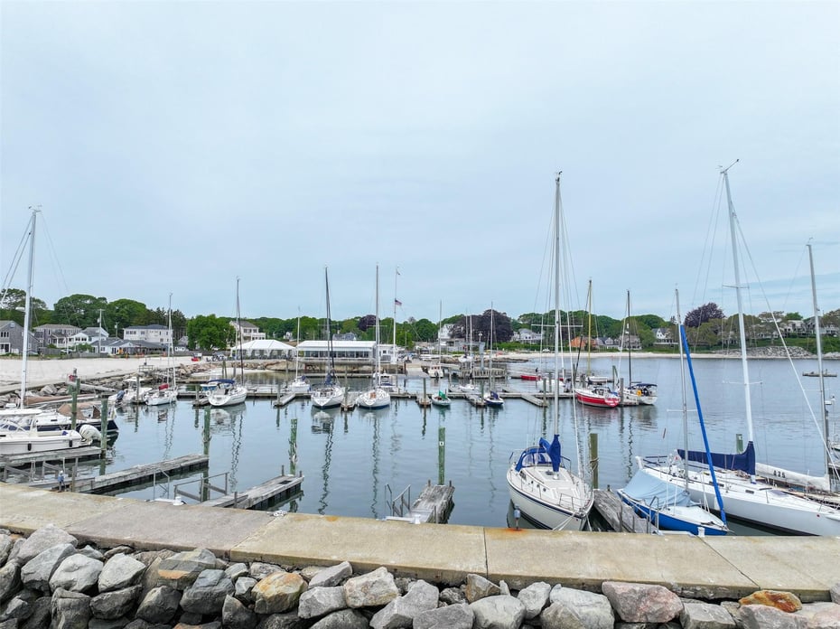 22 Shore Road Photo 13