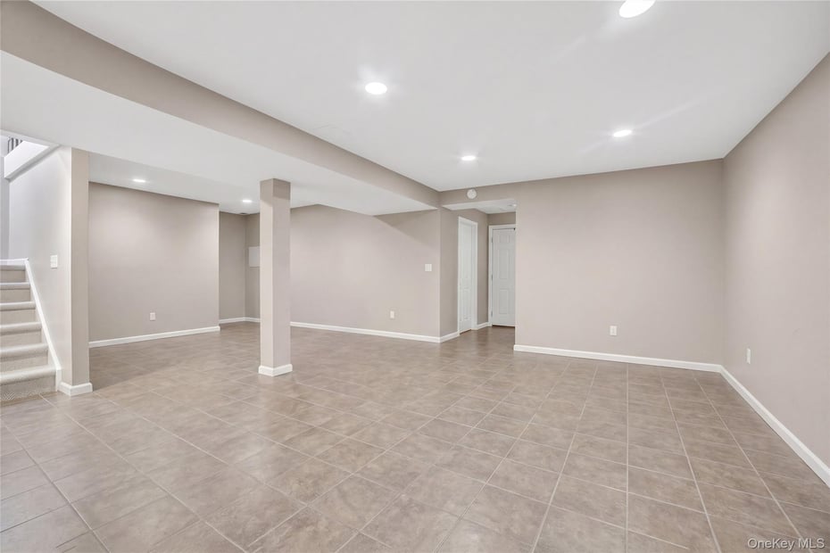 3 Leir Court Photo 29