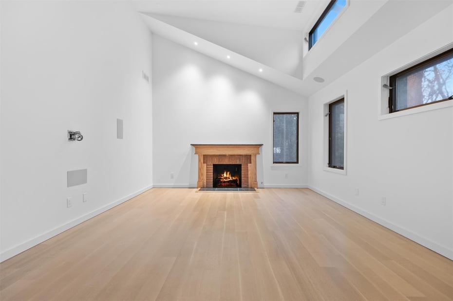 7 Lexington Drive Photo 10