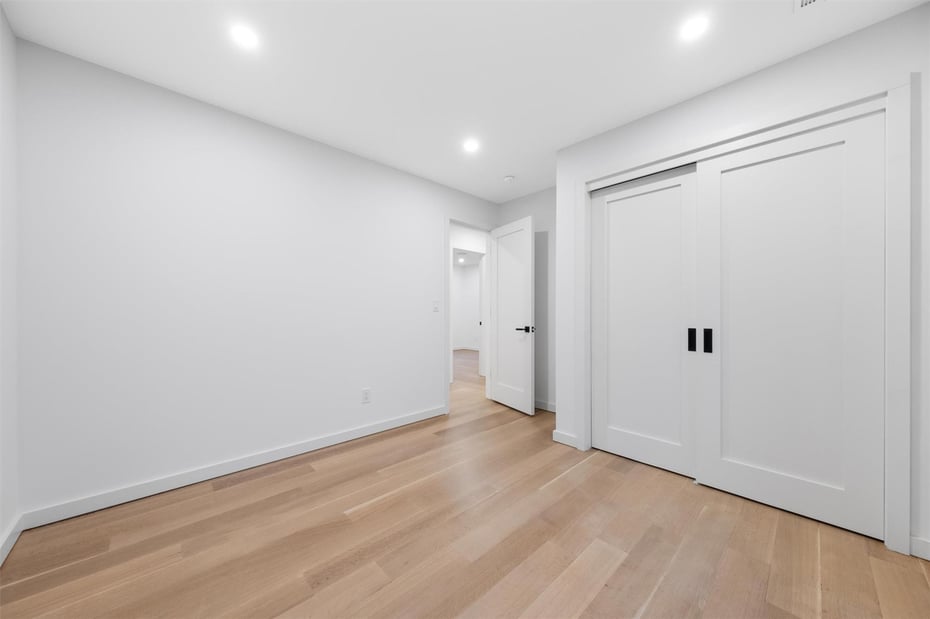 7 Lexington Drive Photo 25