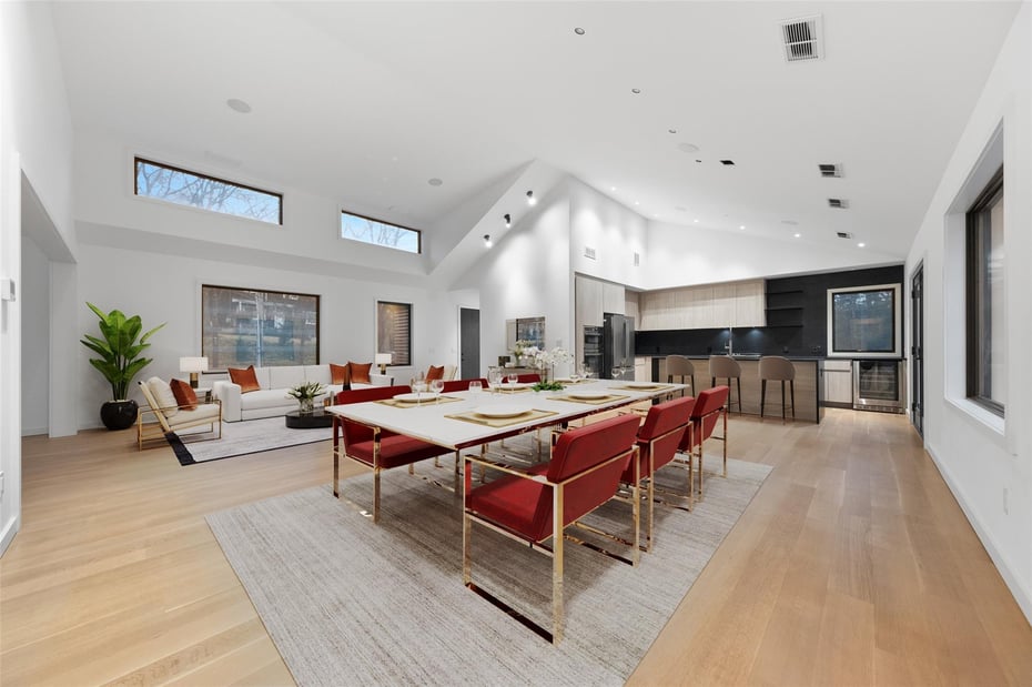 7 Lexington Drive Photo 13
