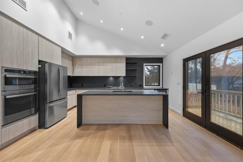 7 Lexington Drive Photo 15