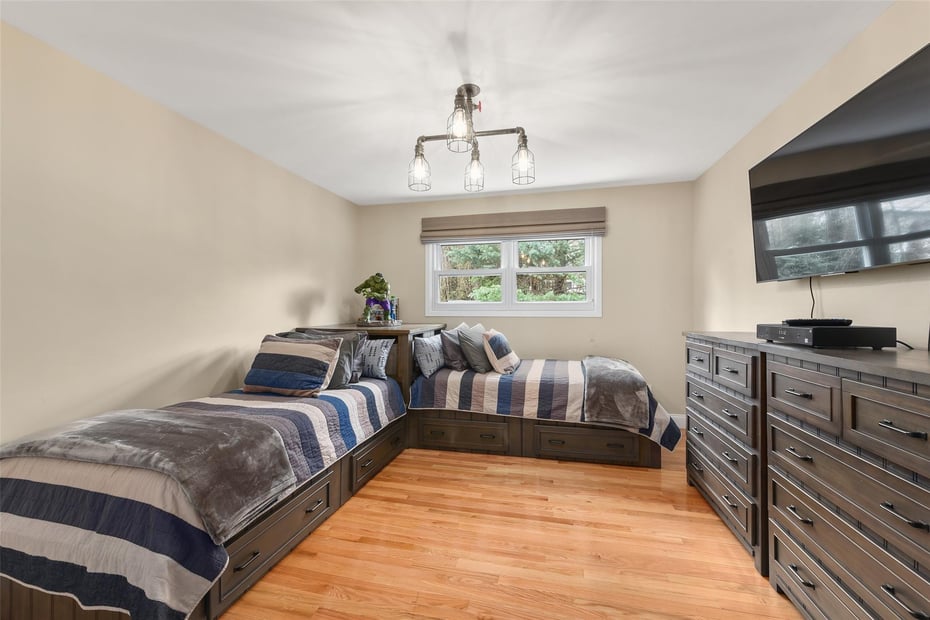 21 Dell Drive Photo 13