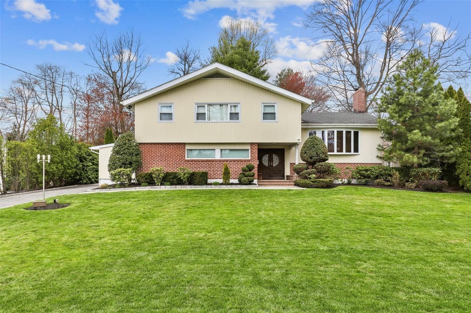 21 Dell Drive Photo 1