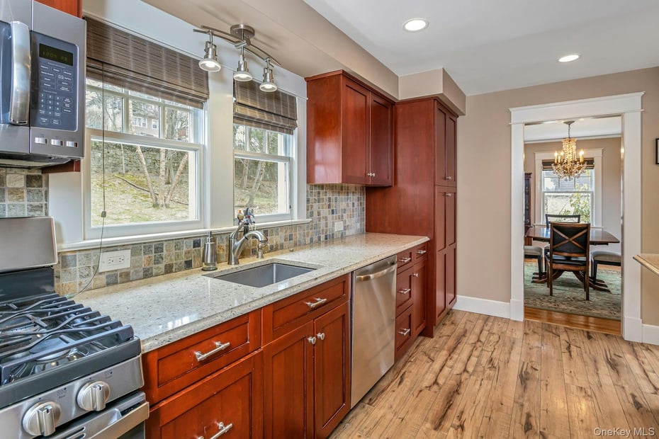 49 Bellewood Avenue Photo 15