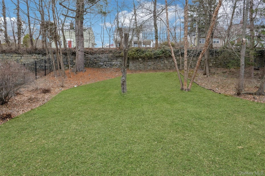 49 Bellewood Avenue Photo 23