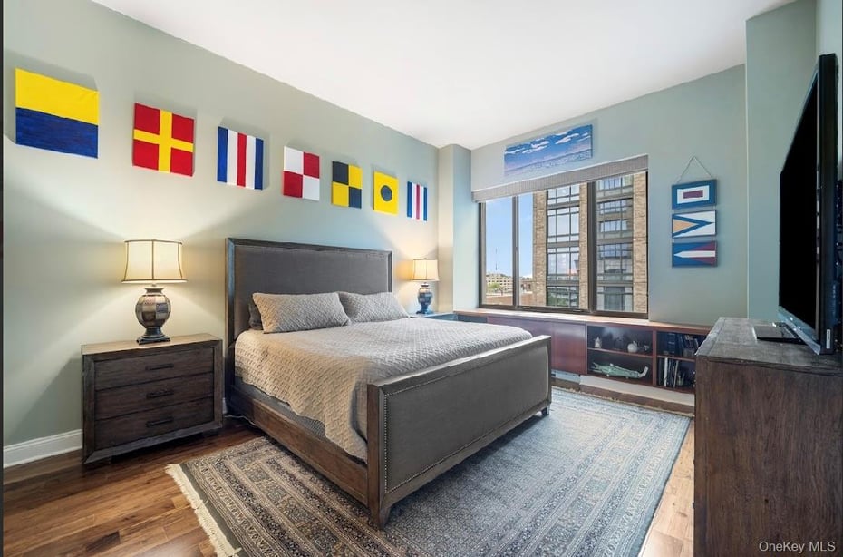 10 City Place  #8B Photo 13