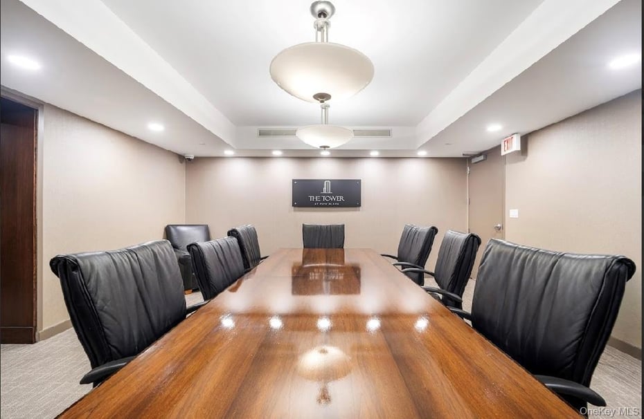 10 City Place  #8B Photo 27