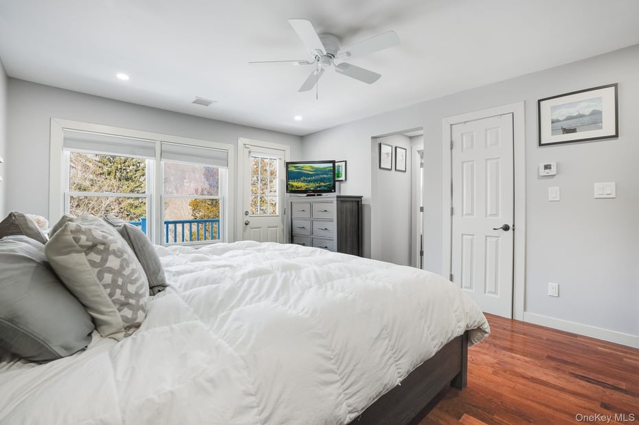 300 Washington Avenue Photo 22