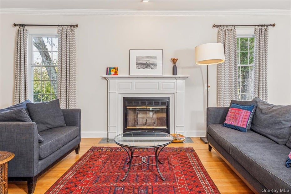 1 Southgate Avenue Photo 8