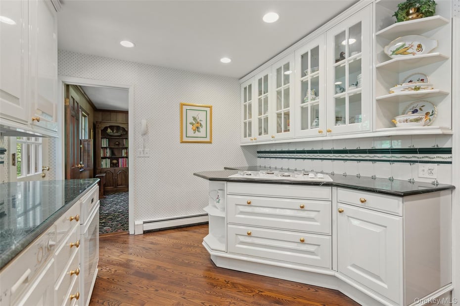 29 Cartway Lane W Photo 12