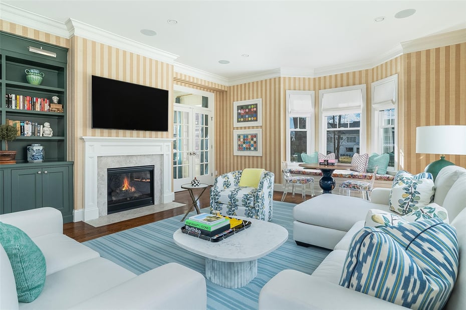 6 Seymour Place E Photo 15