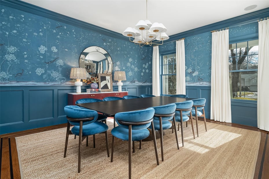 6 Seymour Place E Photo 8