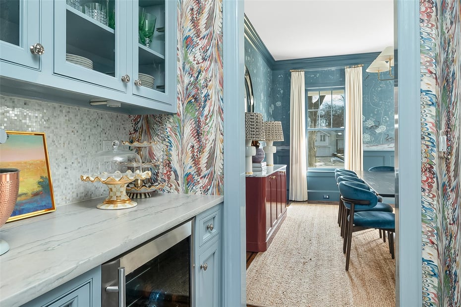 6 Seymour Place E Photo 17