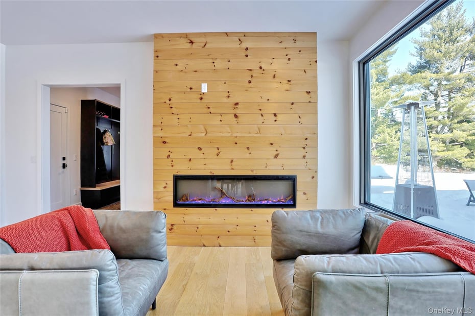 37 Harvest Road Photo 12