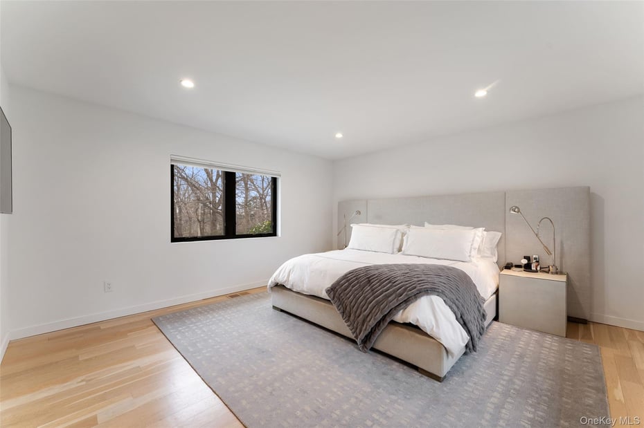 7 Windsong Road Photo 12