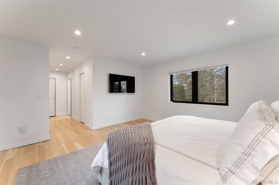 7 Windsong Road Photo 13