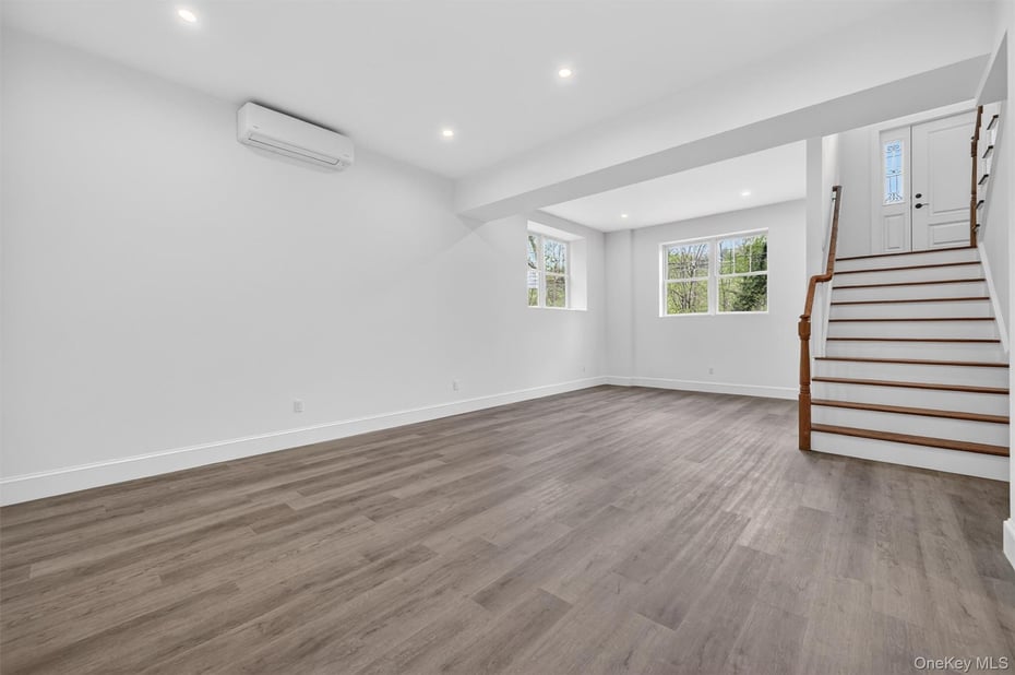 23 Nordica Drive Photo 31