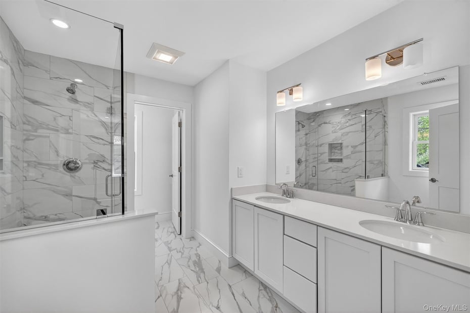 23 Nordica Drive Photo 17