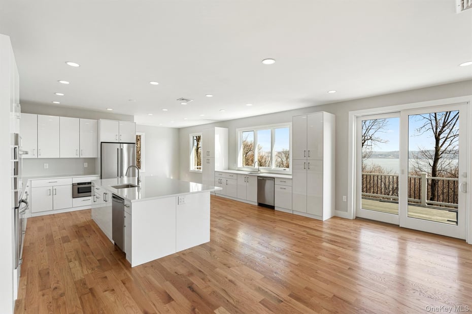 199 Tweed Boulevard Photo 15