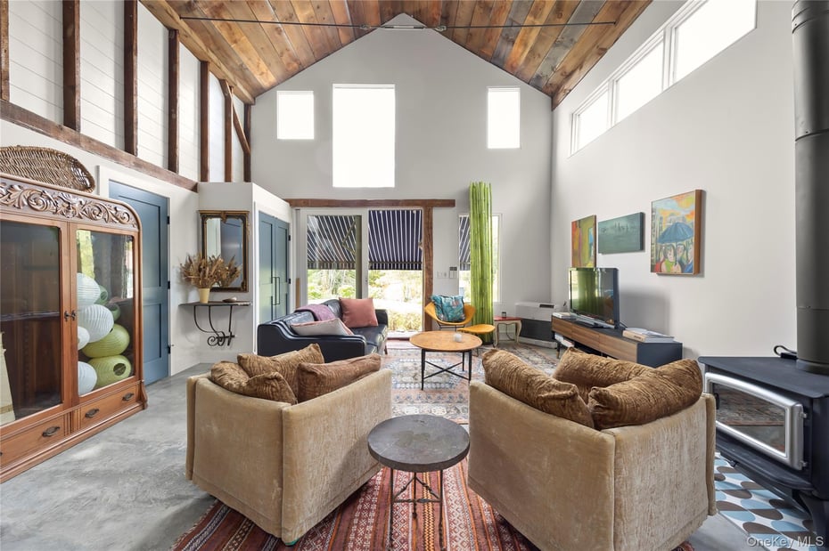 381 Northern Boulevard Photo 27