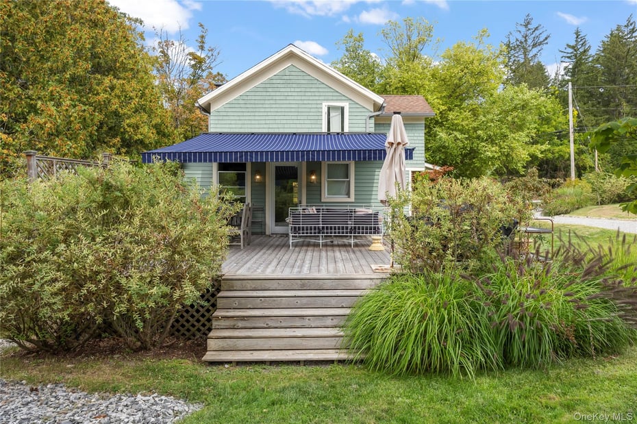 381 Northern Boulevard Photo 20