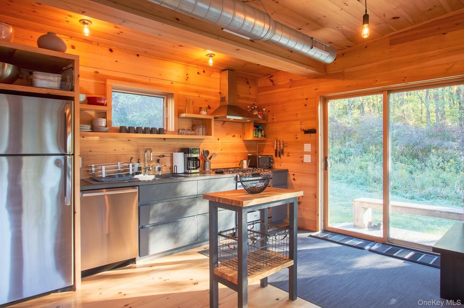 12 Reed Road Photo 4