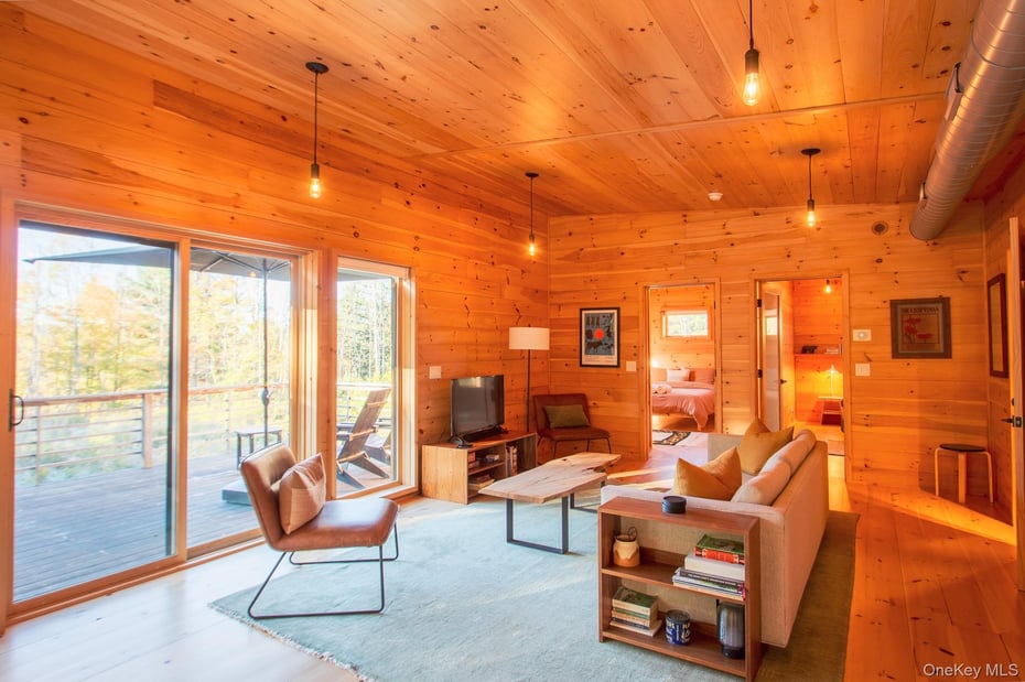 12 Reed Road Photo 6