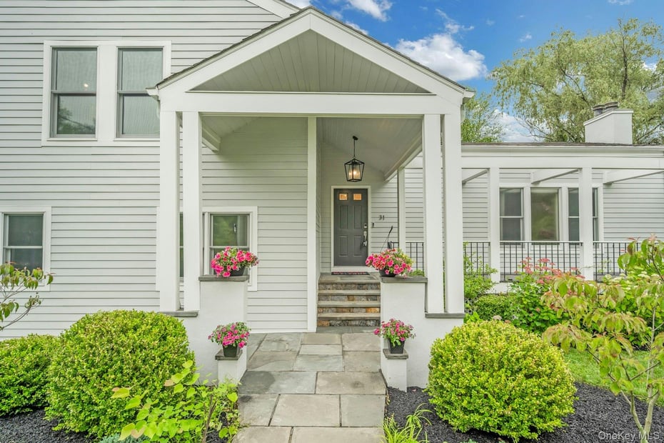 31 Pierce Drive Photo 2