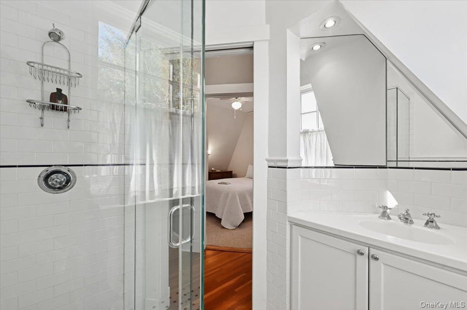 31 Emerson Road Photo 26