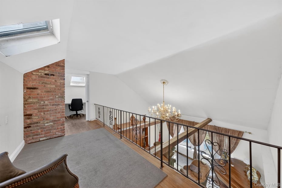 57 Hilltop Drive Photo 38