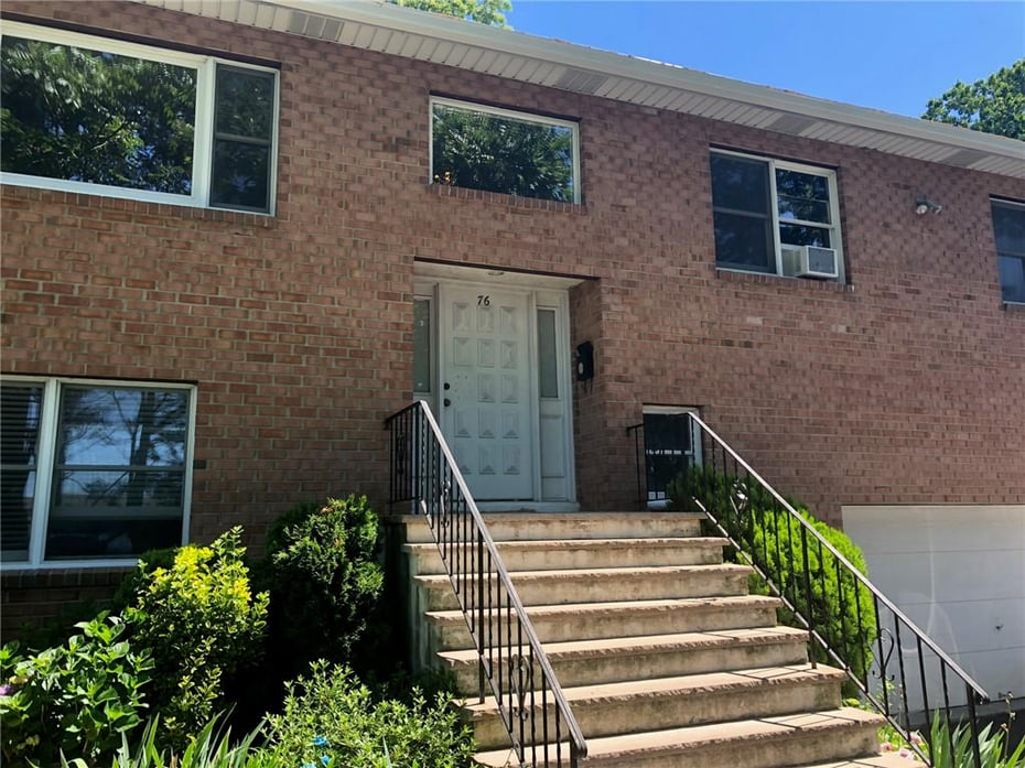 76 Perry Place Photo 1