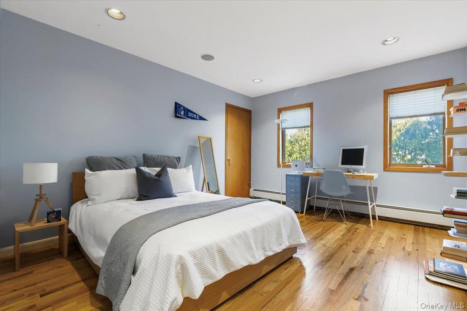 174 Lawrence Avenue Photo 18