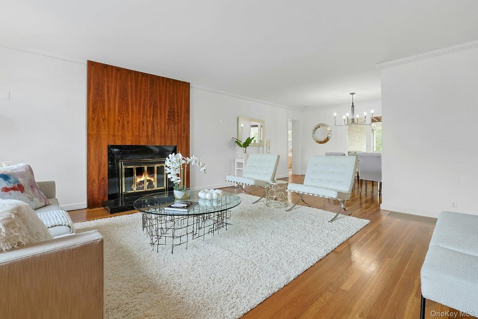 12 Cross Hill Road Photo 2