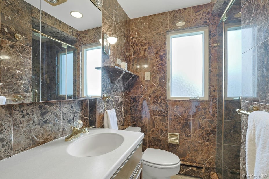 12 Cross Hill Road Photo 11