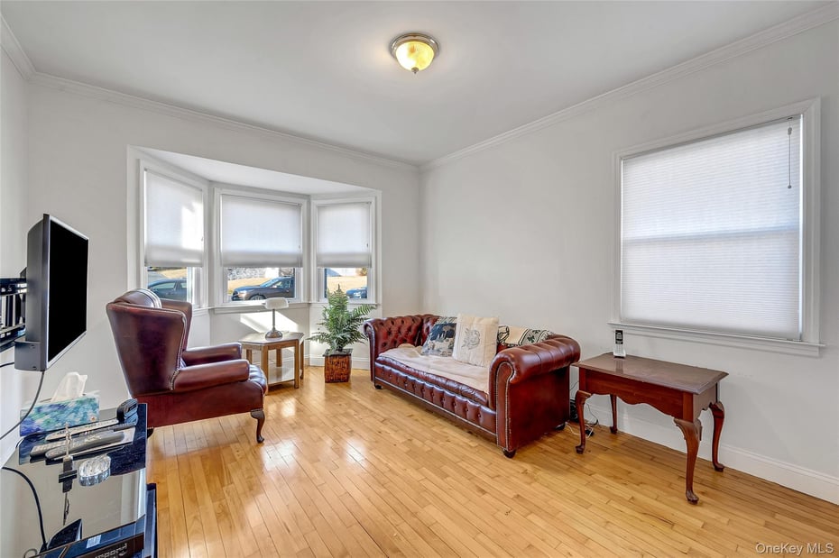 15 Andrew Road Photo 9